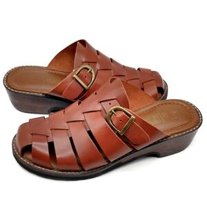 Faded Glory Shoes Faded Glory Dara Leather Sandals Womens Size